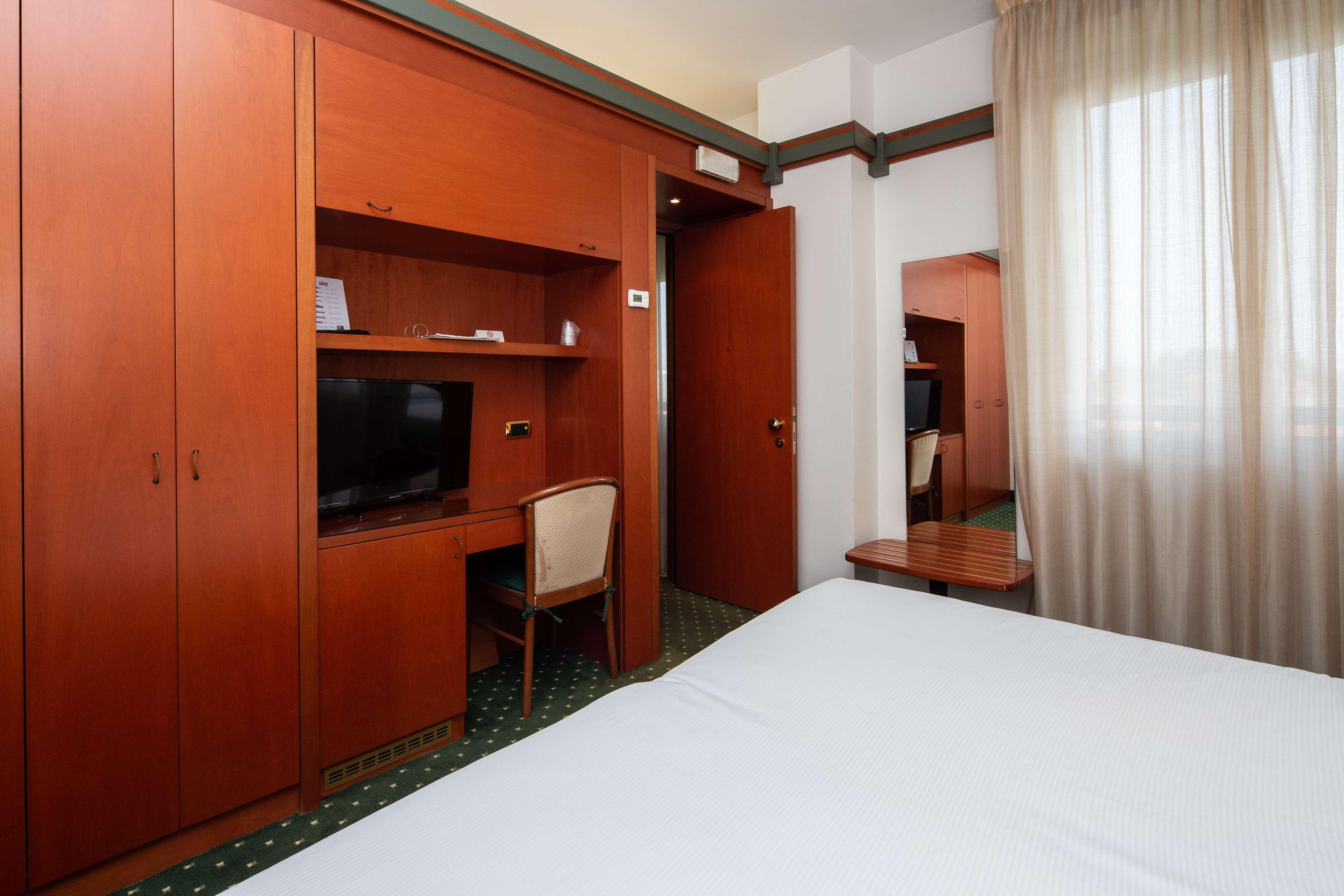 Jet Hotel, Sure Hotel Collection By Best Western Gallarate Zewnętrze zdjęcie