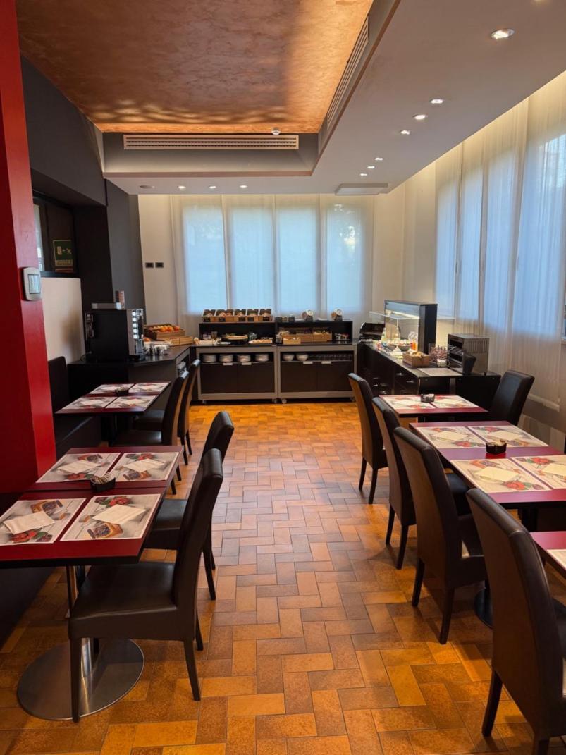 Jet Hotel, Sure Hotel Collection By Best Western Gallarate Zewnętrze zdjęcie